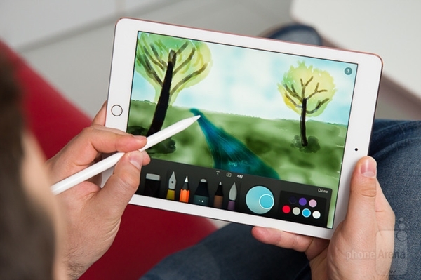 2588元史上最超值！全新9.7寸iPad天猫首发
