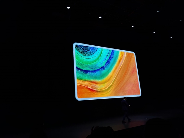 麒麟990、全球最高屏占比!华为MatePad Pro售价公布:3299元起